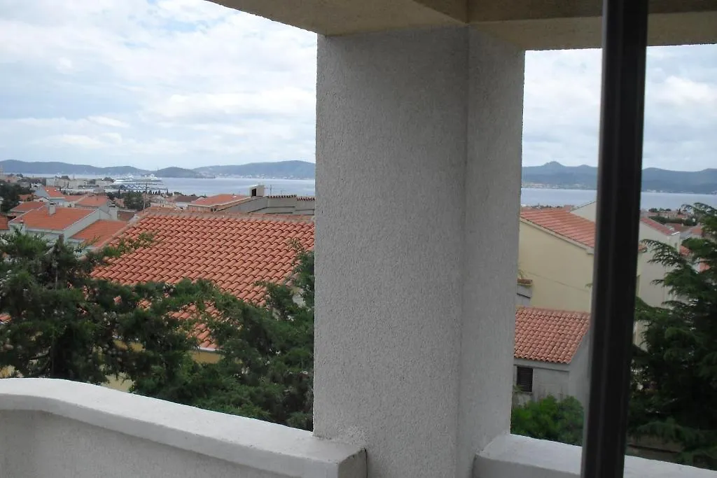 Appartement Villa Maslina Zadar Kroatië